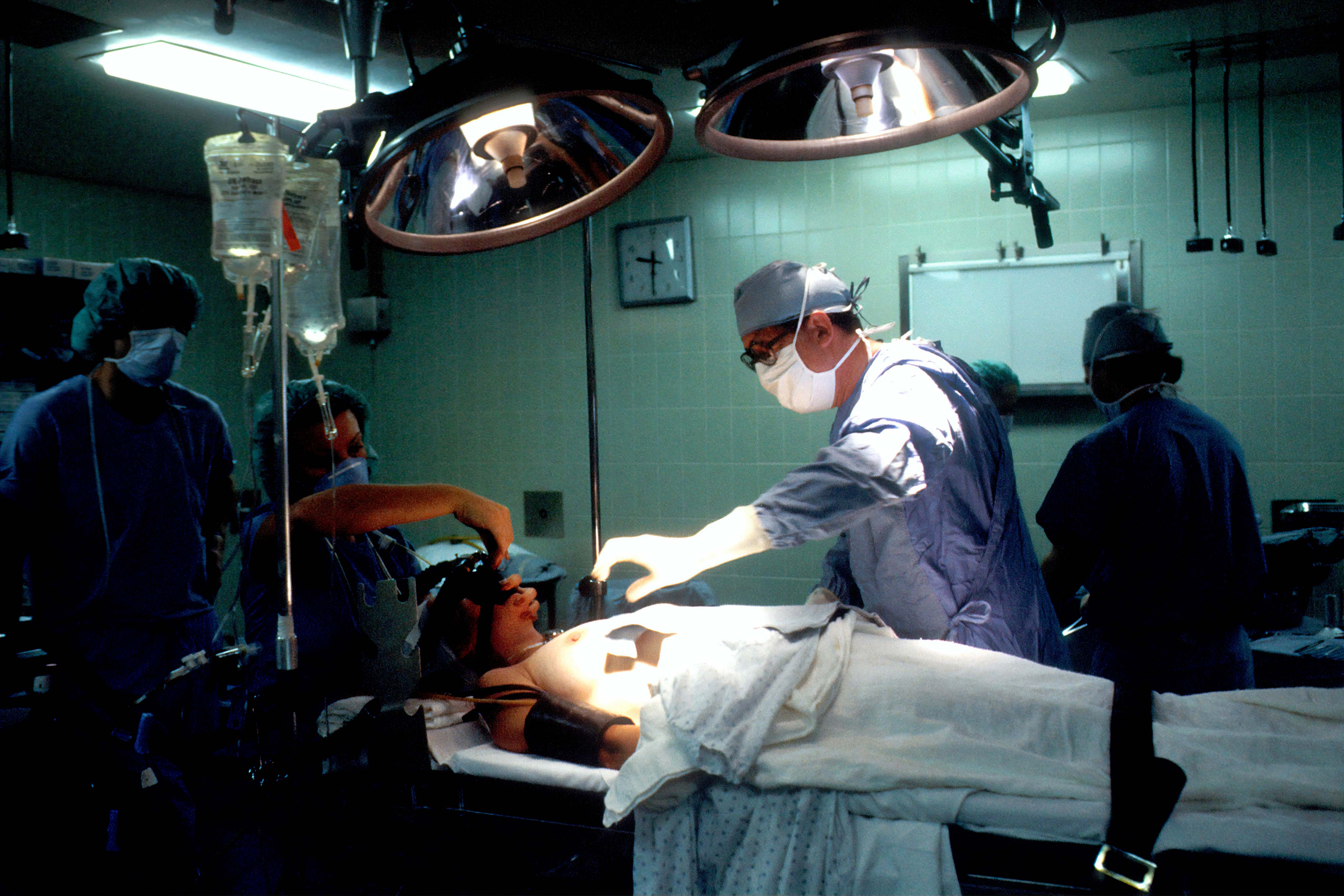 Surgeons prepping for a patient operation